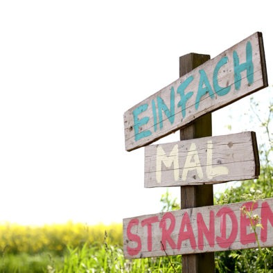 Schild "Einfach mal stranden"